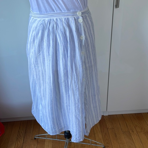 AVEC LES FILLES Striped Pleated Midi Skirt in White/Blue Size-10 - Picture 4 of 9